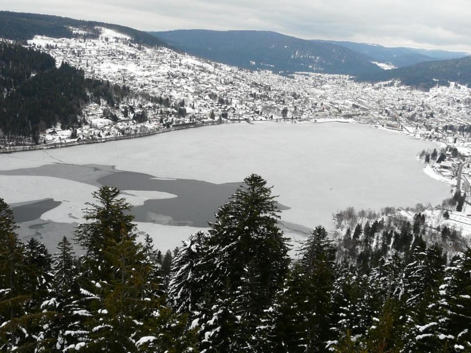 Apartamento La Perle Au Bord De La Riviere Gérardmer Exterior foto